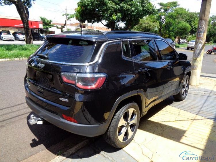 Baucar Veiculos | Compass 2.0 Longitude 4x4 Diesel 18/18 - foto 2