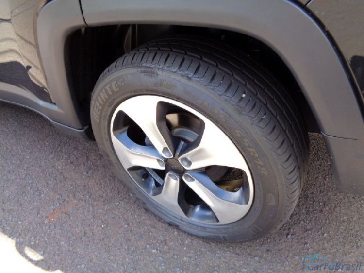 Baucar Veiculos | Compass 2.0 Longitude 4x4 Diesel 18/18 - foto 5