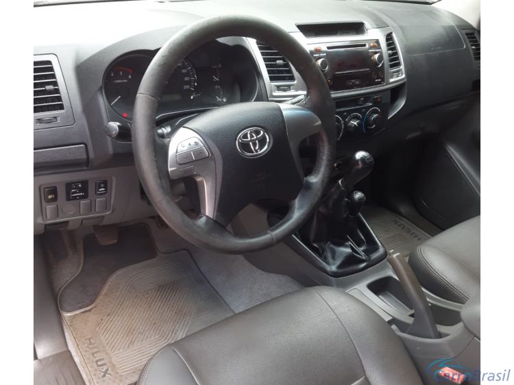 Tonin Automóveis | Hilux SR 4X4 3.0 15/15 - foto 3