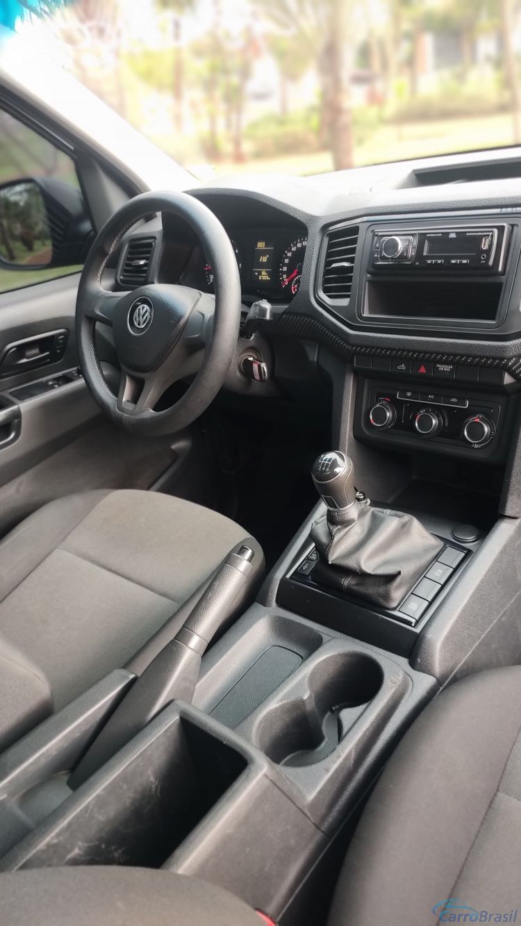 Brekar Veículos | Amarok Cab Simples 18/18 - foto 9