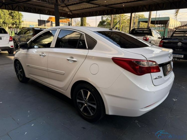 Paulinho Veículos | HB 20 Sedan 1.6 Comfort Plus 13/14 - foto 4