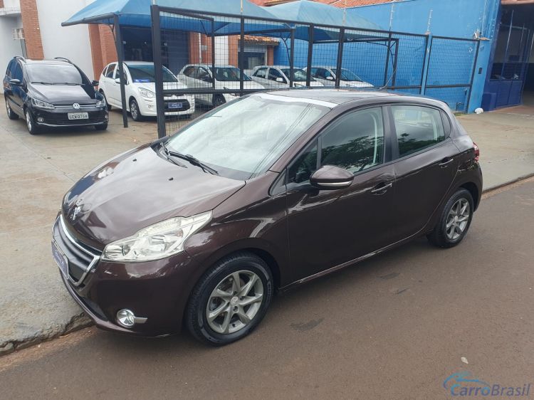 Classe A Veículos | 208 Allure 1.5 Teto Solar 15/15 - foto 1