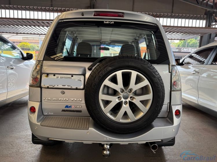 Avenida Veículos | Pajero TR4 12/12 - foto 2