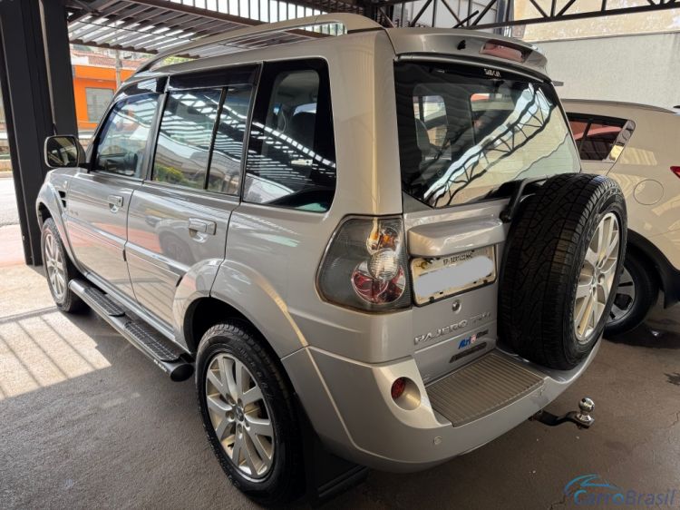 Avenida Veículos | Pajero TR4 12/12 - foto 4