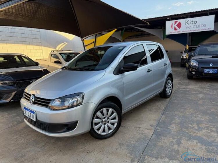 Kito Veículos | Fox 1.0 MI 8V FLEX 4P MANUAL 14/14 - foto 1