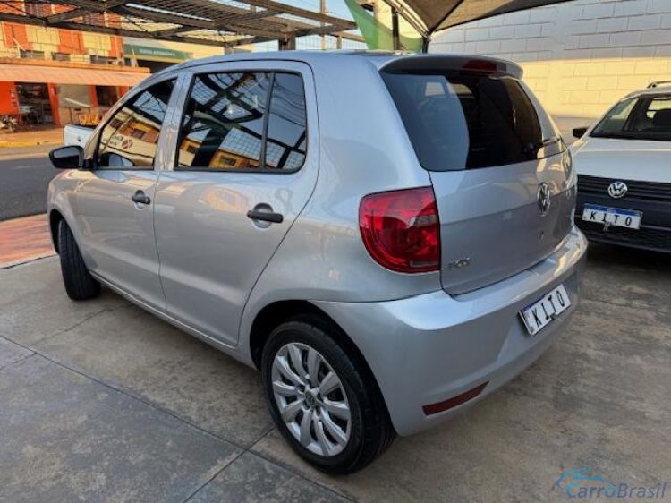 Kito Veículos | Fox 1.0 MI 8V FLEX 4P MANUAL 14/14 - foto 5