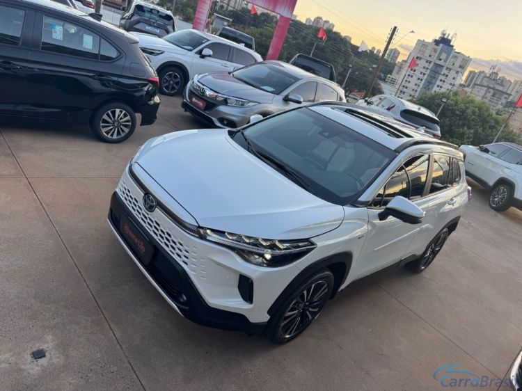 Benetão Veículos | Corolla Cross 1.8 VVT-I HYBRID FLEX XRX CVT 25/26 - foto 2