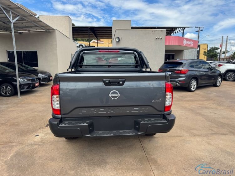 Benetão Veículos | Frontier 2.3 16V TURBO DIESEL ATTACK CD 4X4 AUTOMÁTICO 25/25 - foto 7