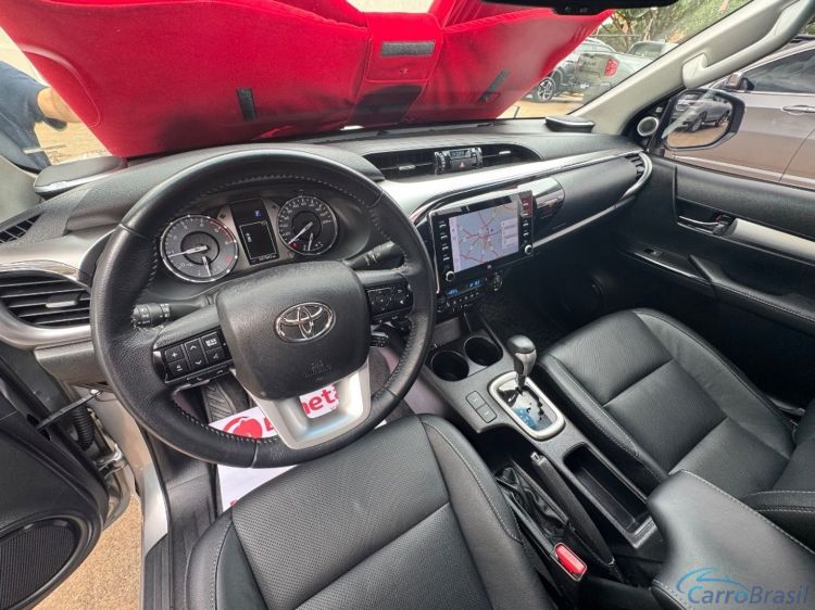 Benetão Veículos | Hilux 2.8 D-4D TURBO DIESEL CD SRX 4X4 AUTOMÁTICO 21/22 - foto 6