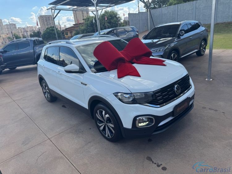 Benetão Veículos | T-Cross 1.4 250 TSI TOTAL FLEX HIGHLINE AUTOMÁTICO 21/22 - foto 2