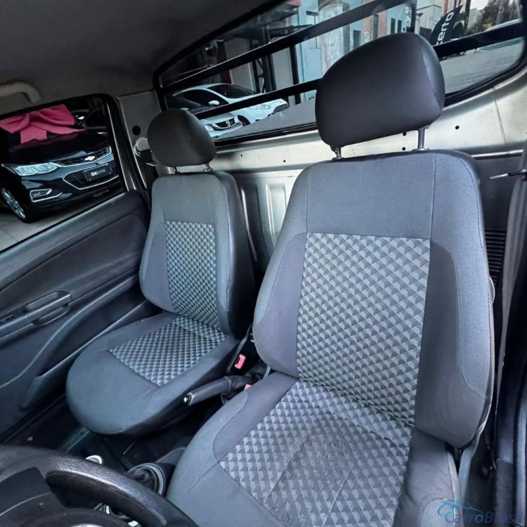 Ribeirania Motors | Saveiro Trendline 1.6 T.Flex 8V 14/15 - foto 9