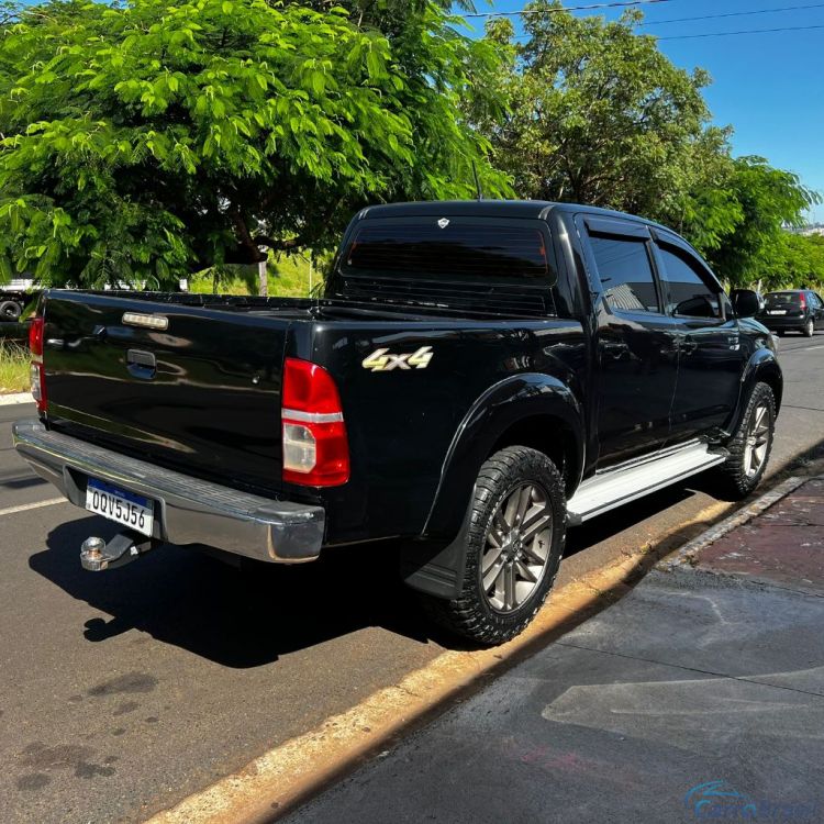Ribeirania Motors | Hilux CD SRV 4x4 2.7 Flex 16V Aut. 13/13 - foto 10
