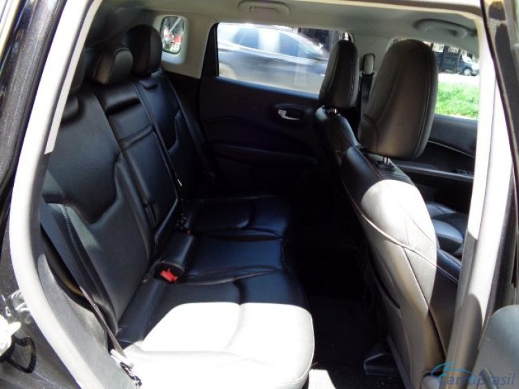 Baucar Veiculos | Compass 2.0 Longitude 4x4 Diesel 18/18 - foto 4