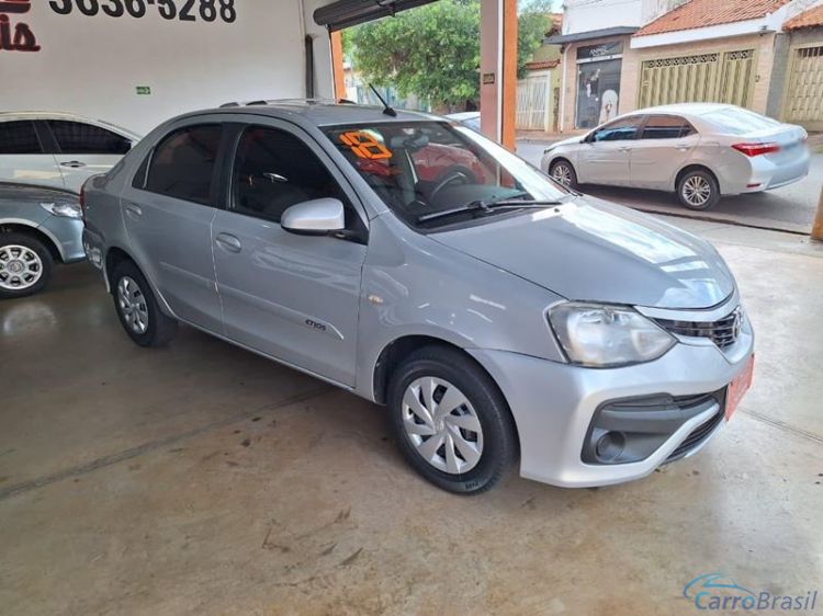 Alexandre Automoveis | Etios Sedan XS 1.5 Aut. 4P. 18/18 - foto 7