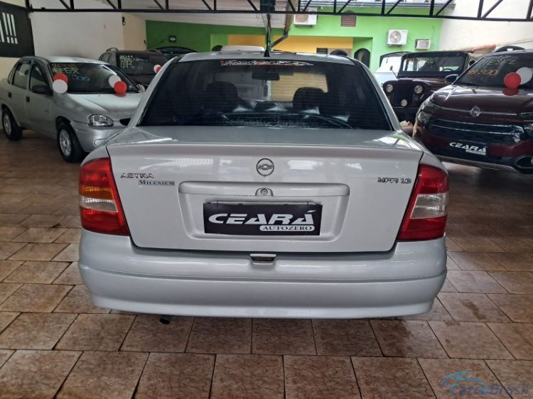 Ceará Autozero | Astra Sedan Milenium 01/01 - foto 9