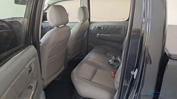 Triauto Veículos | Hilux Hilux SRV 11/11 - foto 7