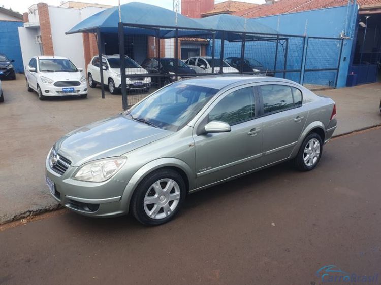 Classe A Veículos | Vectra 2.0 Elegance 06/06 - foto 1