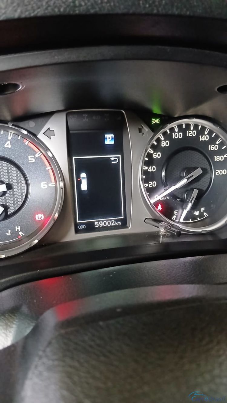 Victor Veículos | Hilux CD SRV Aut. 4P. 24/24 - foto 8