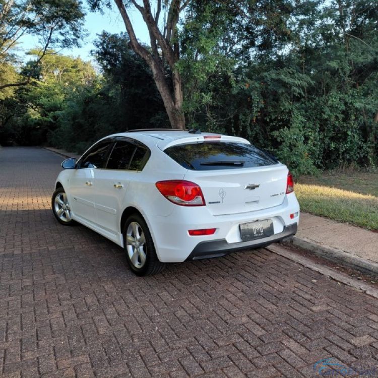 Veicar Multimarcas | Cruze LTZ Sport 1.8 Flex Automatico com Teto 14/14 - foto 2