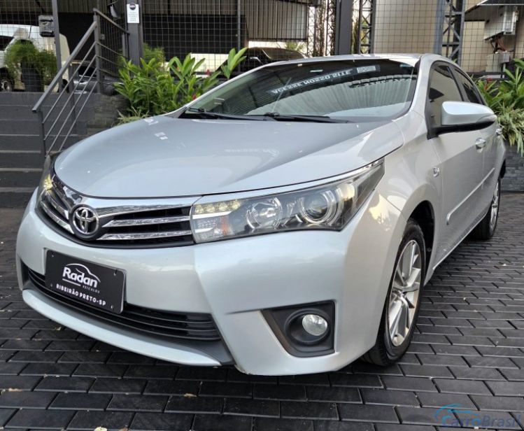 Radan Veiculos | Corolla Toyota Altis 2.0 Flex 16v Aut. 15/15 - foto 4