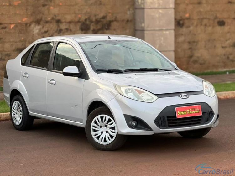 Samuel Automóveis | Fiesta Hatch 1.6 SE SEDAN 16V 13/14 - foto 1