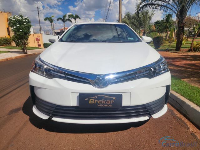 Mais detalhes do Toyota Corolla GLI Flex