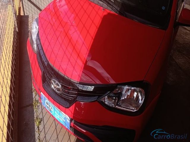 Mais detalhes do Toyota Etios Plus 1.5 Aut. 4P.