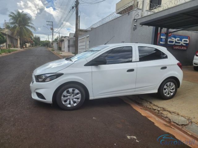 Mais detalhes do Chevrolet (GM) Onix Joy 1.0 Flex Flex