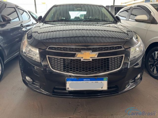 Mais detalhes do Chevrolet (GM) Cruze Sedan LT Flex