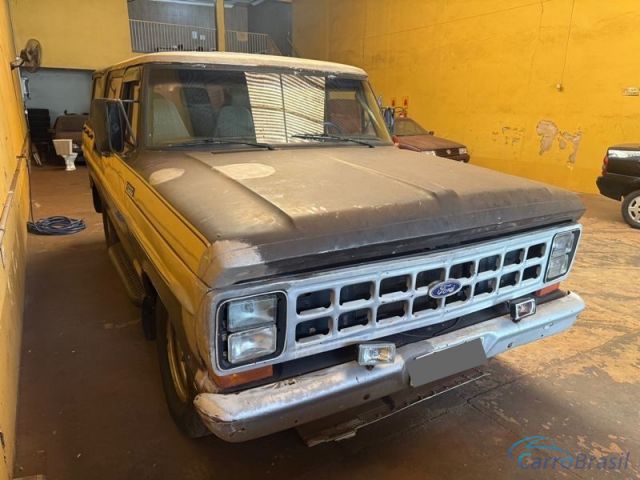 Mais detalhes do Ford F-1000 6 Lugares 2P. Diesel