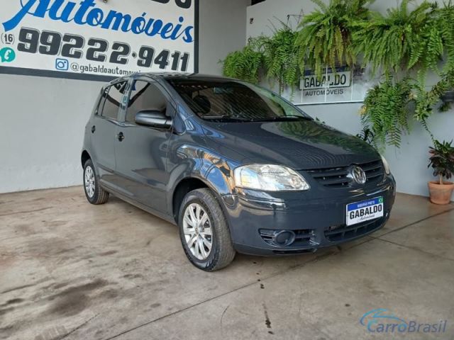 Mais detalhes do Volkswagen Fox 1.0 4P.