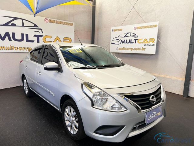 Mais detalhes do Nissan Versa 1.6 16V SV Flex