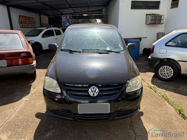 Mais detalhes do Volkswagen Fox 1.0 City 4P. Flex