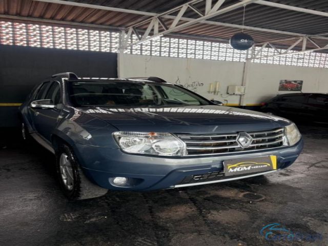 Mais detalhes do Renault Duster 1.6 4P. Flex