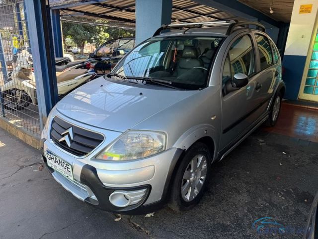 Mais detalhes do Citroen C3 1.4 4P. Flex
