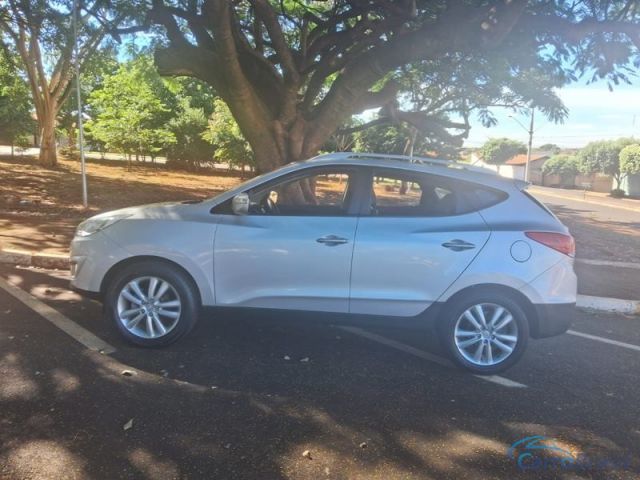 Mais detalhes do Hyundai IX 35 2.0 MPI 4P. Gasolina